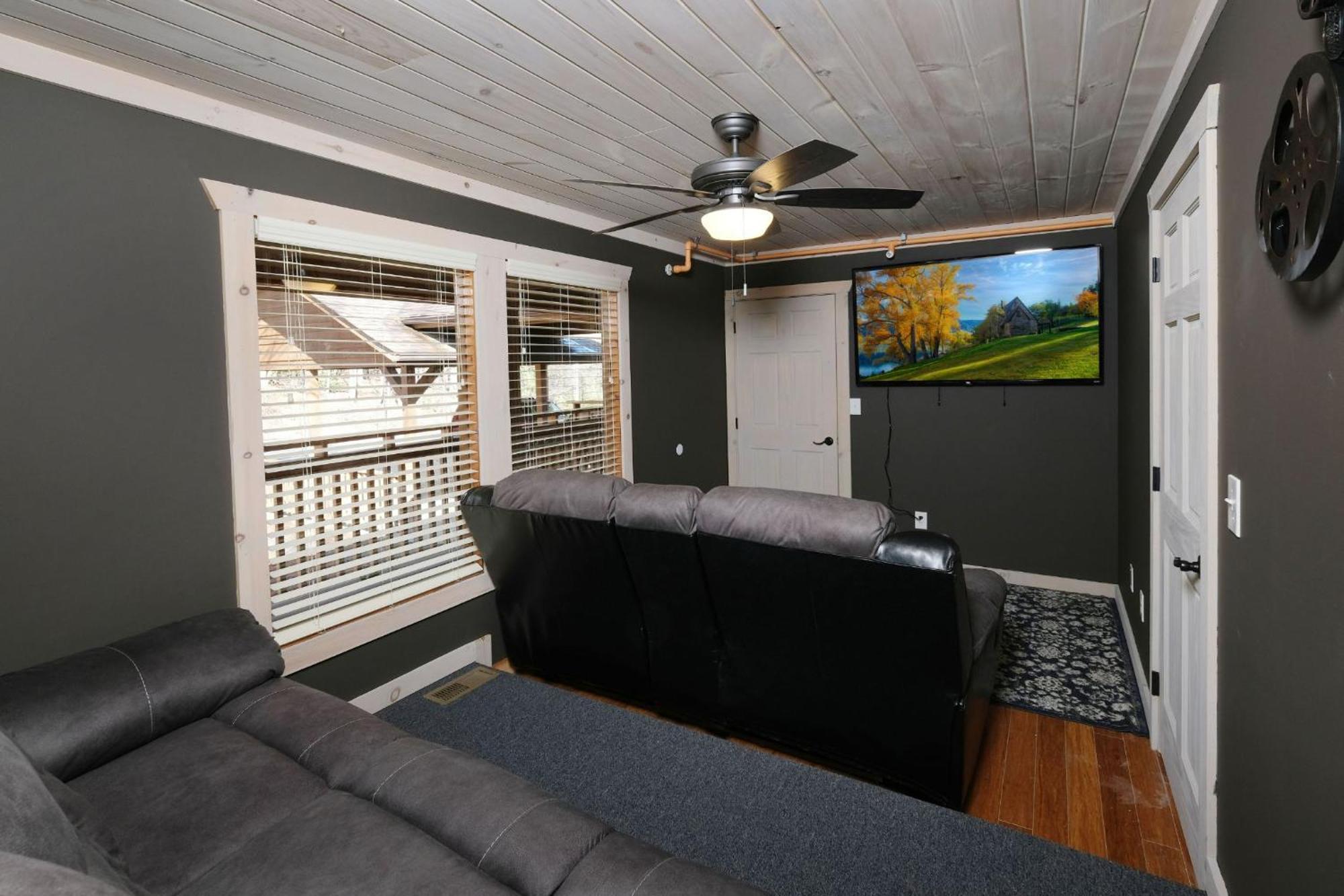 Rocky Top Lodge Gatlinburg Extérieur photo